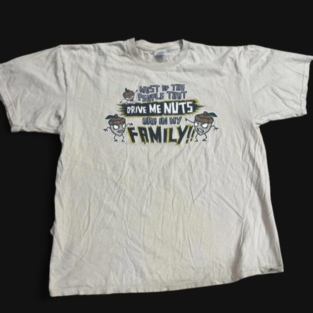 Mens XL Graphic Tee Gildan Tan Cream Most Of The People Drive Me Nuts Family